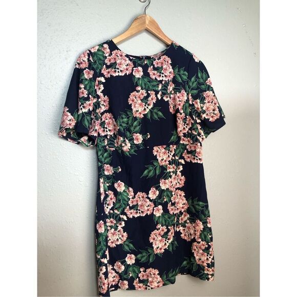 Forever 21 Spring Floral Mini Dress Fluttered Sleeve Size L - Picture 5 of 11